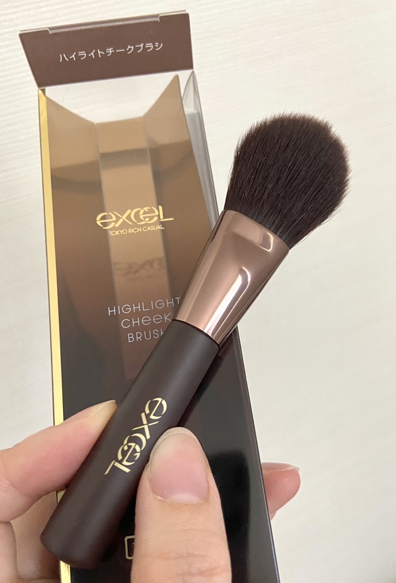 ハイライトチークブラシ/excel/メイクブラシを使ったクチコミ（1枚目）