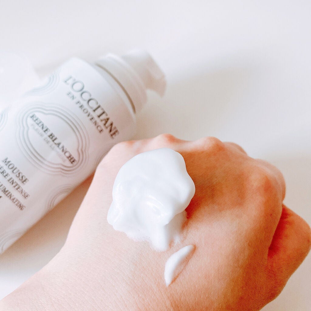 レーヌブランシュ イルミネイティングクレンジングフォーム/L'OCCITANE/泡洗顔を使ったクチコミ(4枚目)