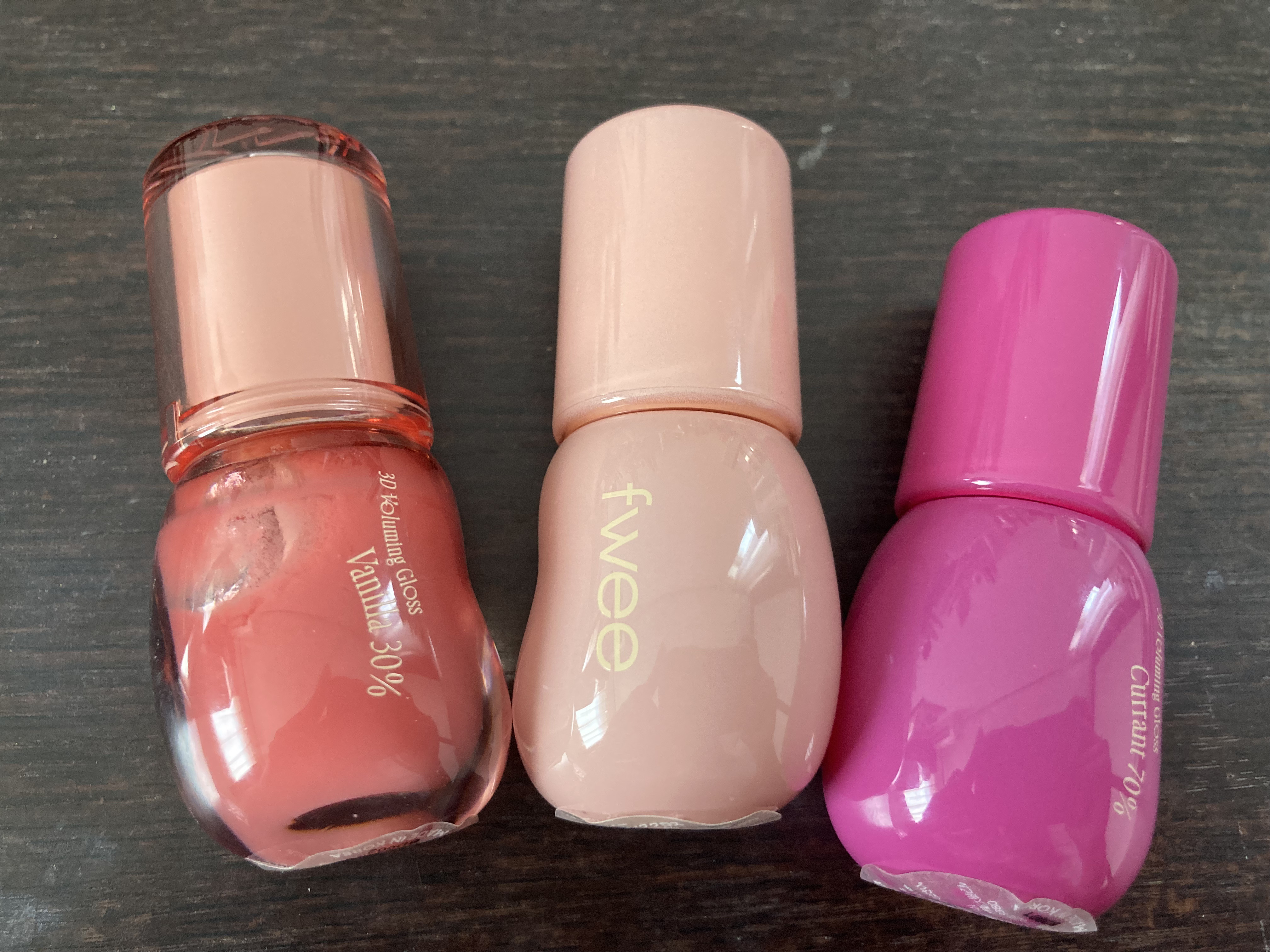 フィー 3Dボリューミンググロス/fwee/リップグロスを使ったクチコミ（1枚目）