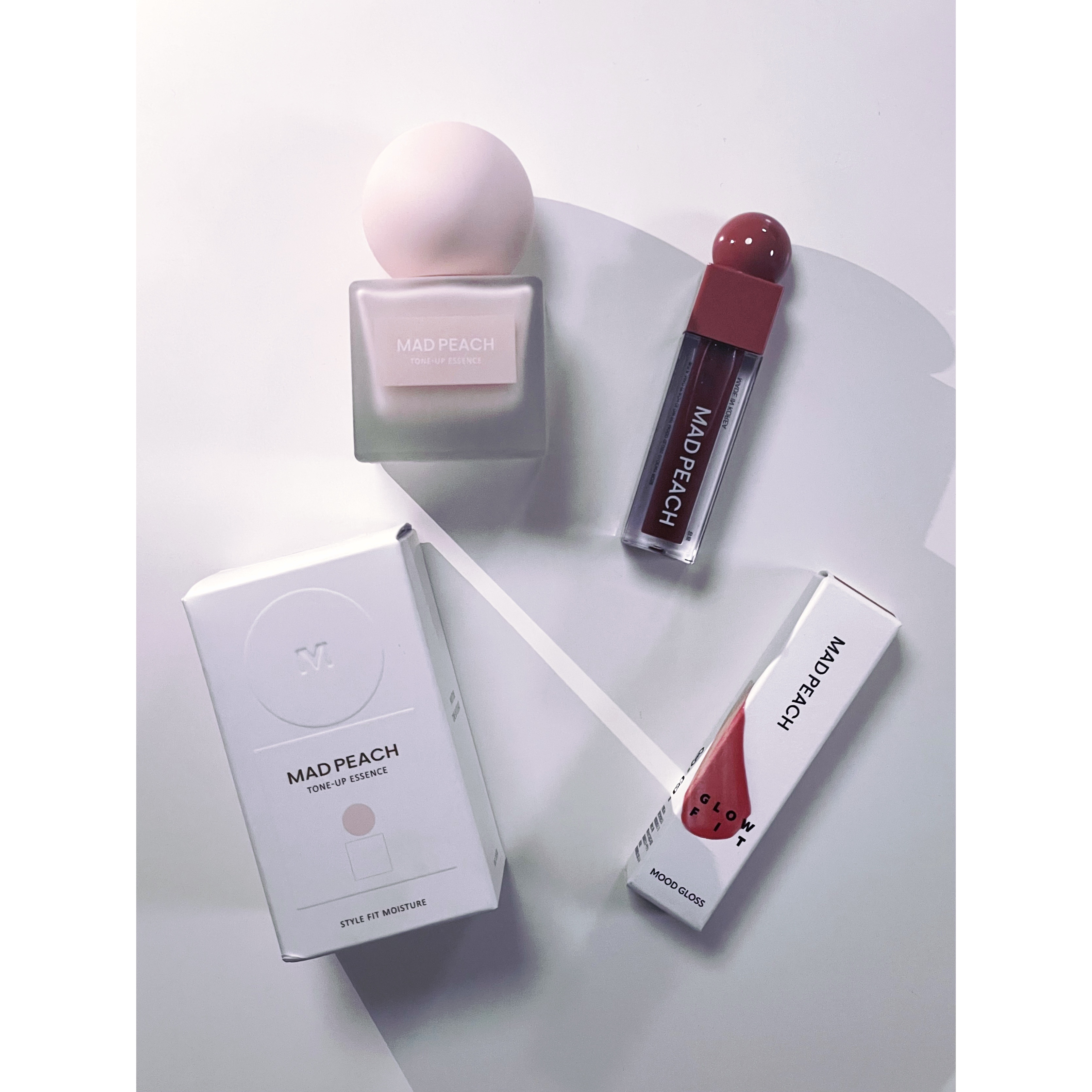 マッドピーチグロウフィットムードグロス/MAD PEACH/リップグロスを使ったクチコミ（1枚目）