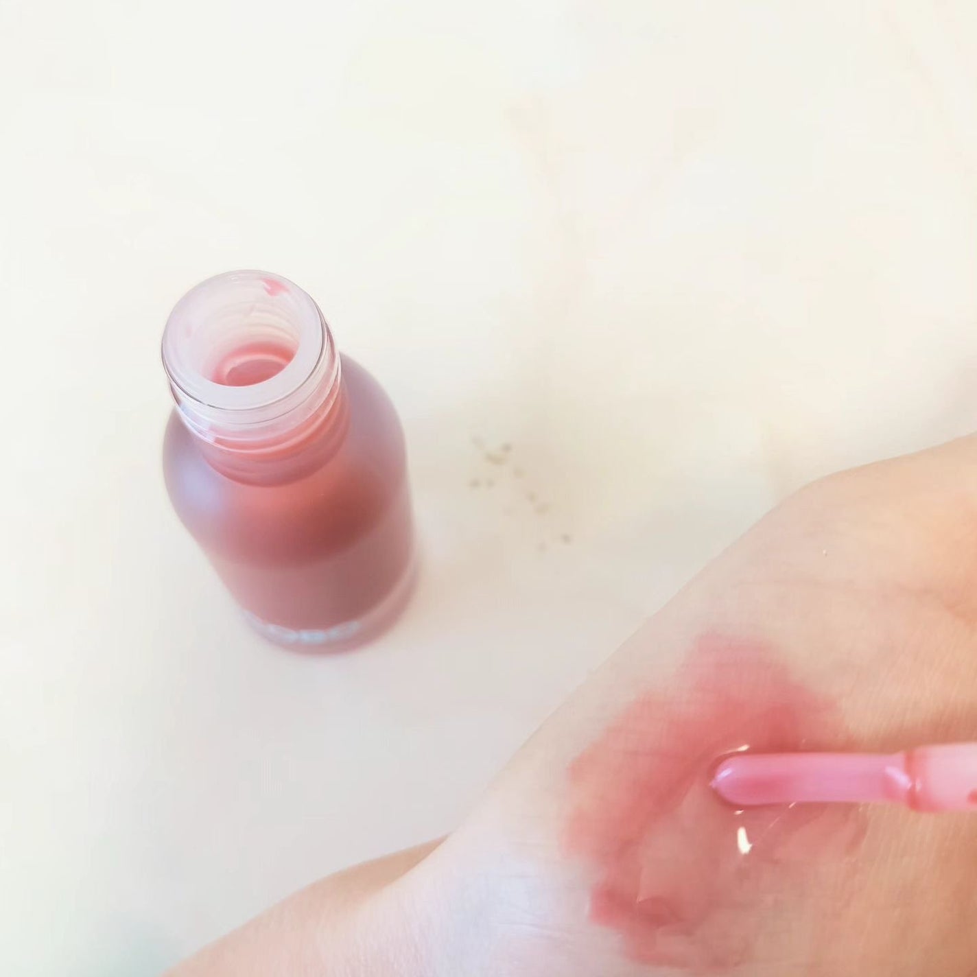 ジューシーベリープランピングリップオイル/TOCOBO/リップグロスを使ったクチコミ(6枚目)