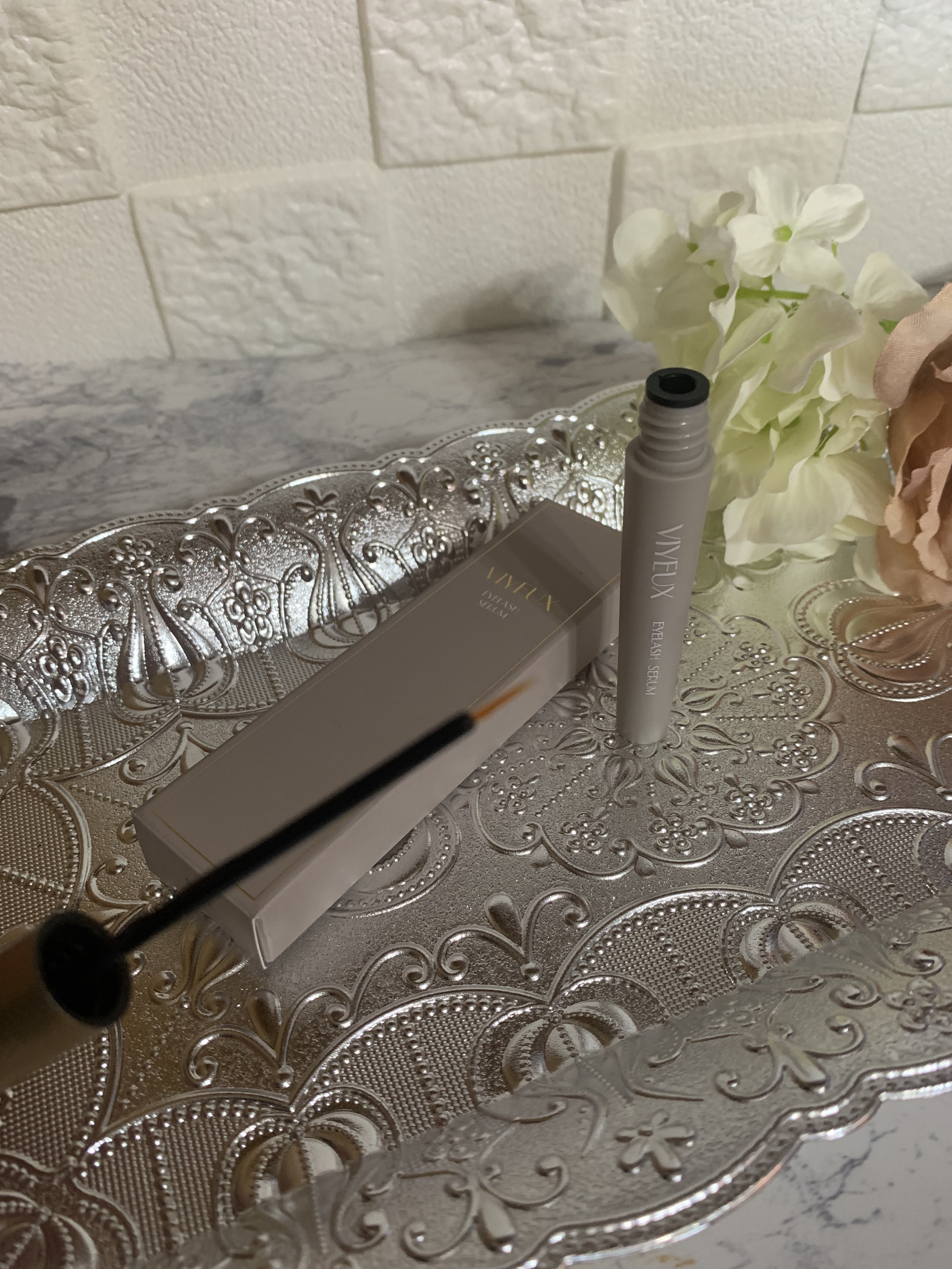 アイラッシュセラム/VIYEUX/まつげ美容液を使ったクチコミ（2枚目）