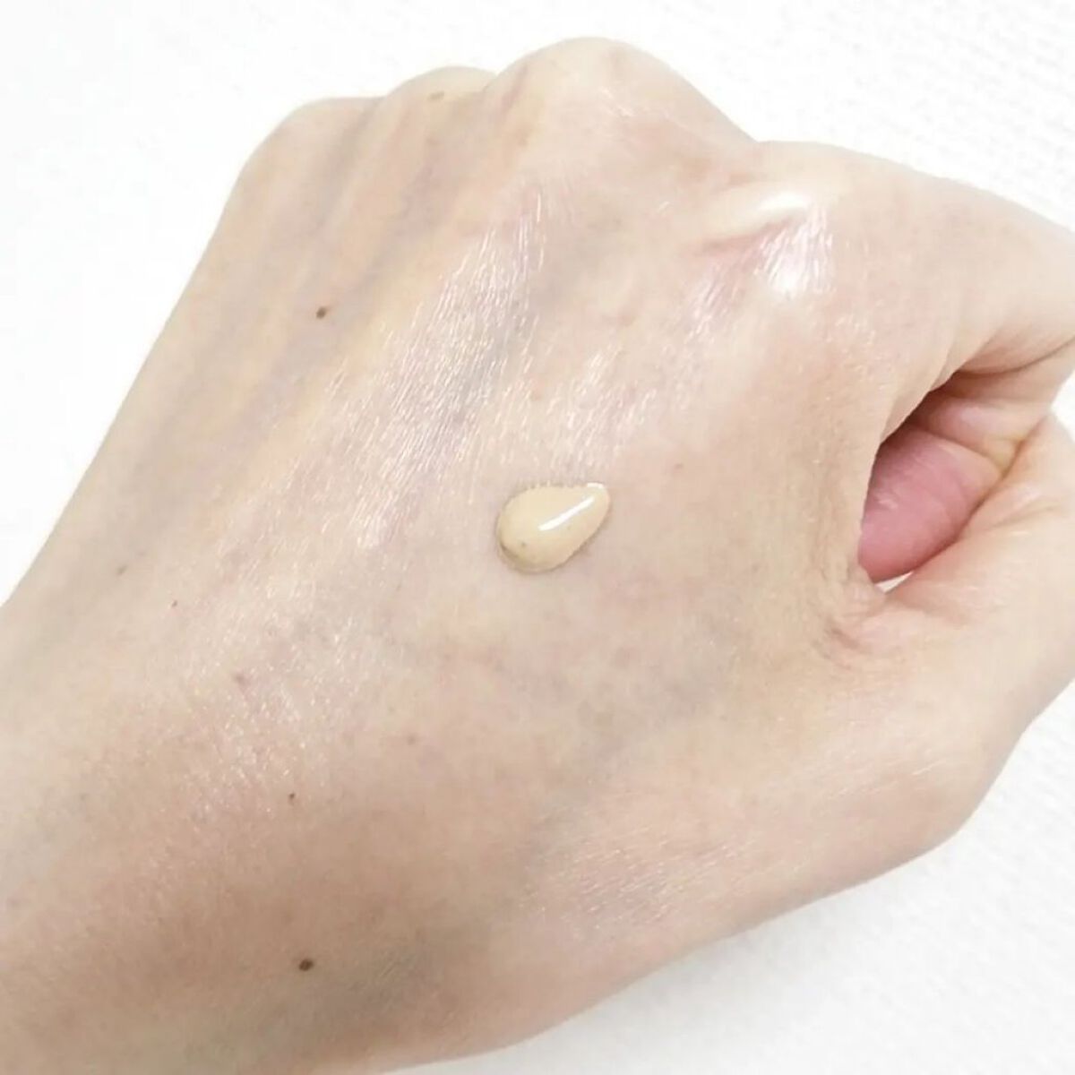 RMK リクイドファンデーション フローレスカバレッジ/RMK/リキッドファンデーションを使ったクチコミ（3枚目）