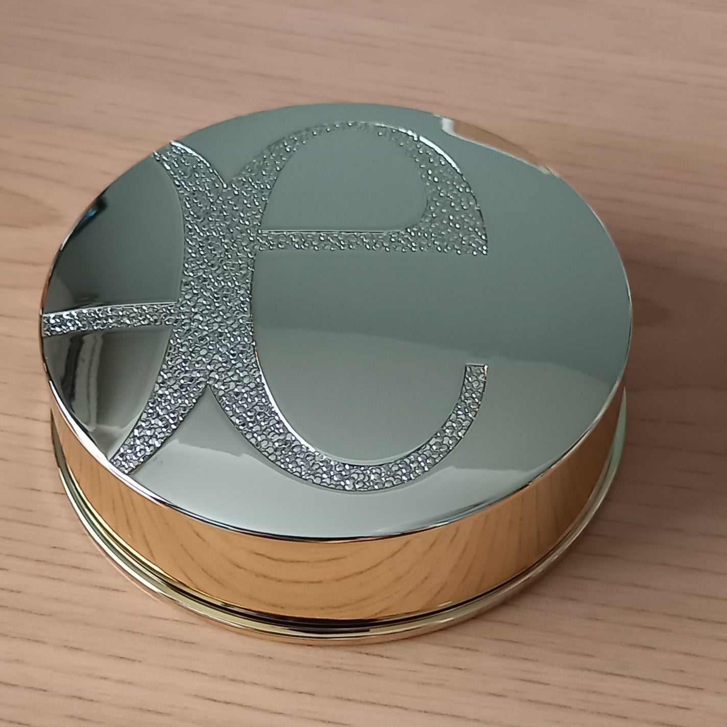 エレガンス ラ プードル オートニュアンス リクスィーズ/Elégance/プレストパウダーを使ったクチコミ(4枚目)