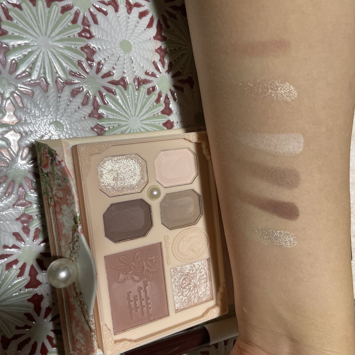 女王のカメオ チーク /COLORROSE/パウダーチークを使ったクチコミ（2枚目）