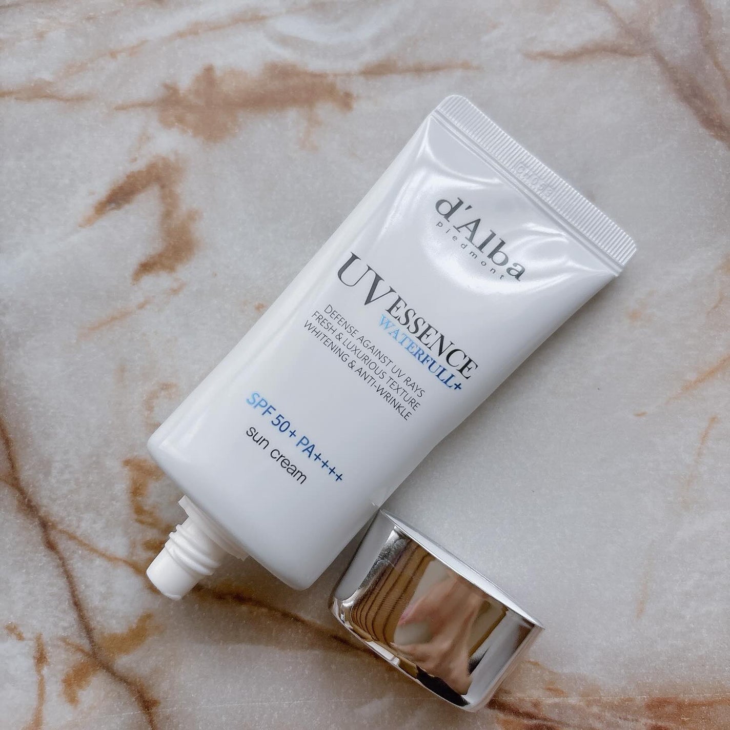 ダルバ ウォータフル エッセンス サンクリーム/ダルバ/日焼け止めクリームを使ったクチコミ(2枚目)