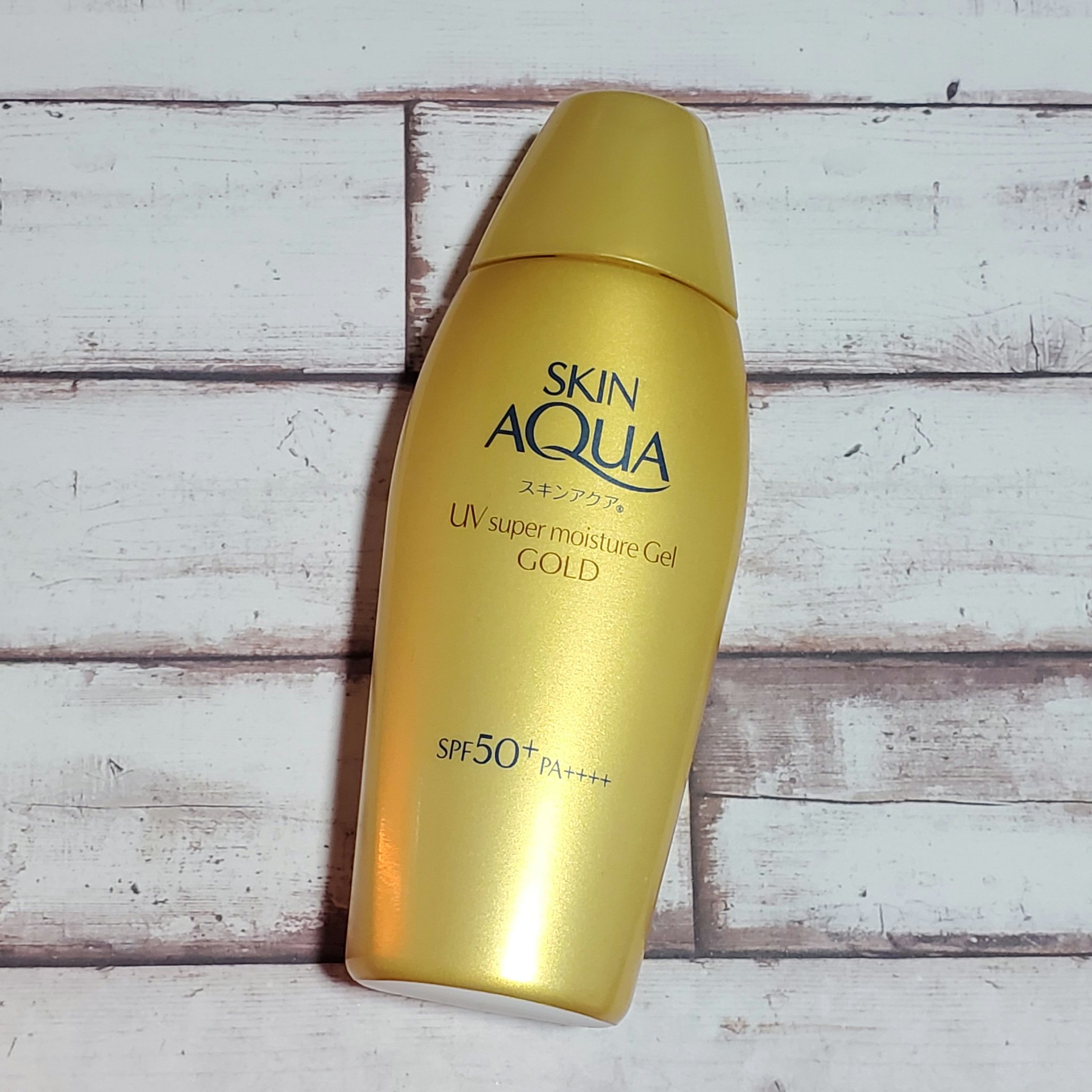 スーパーモイスチャージェルゴールド/スキンアクア/日焼け止めジェルを使ったクチコミ（1枚目）