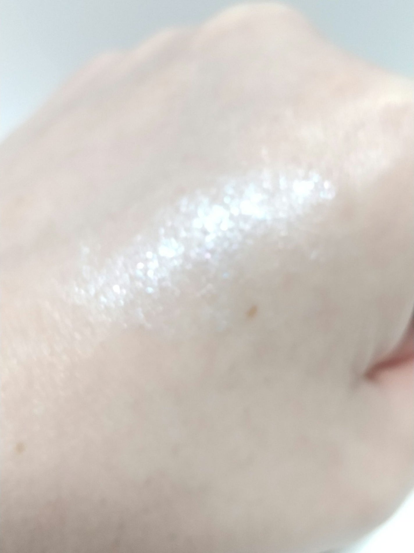 アミュチア セレクトタッチアイシャドウ/クラブ/リキッドアイシャドウを使ったクチコミ(3枚目)