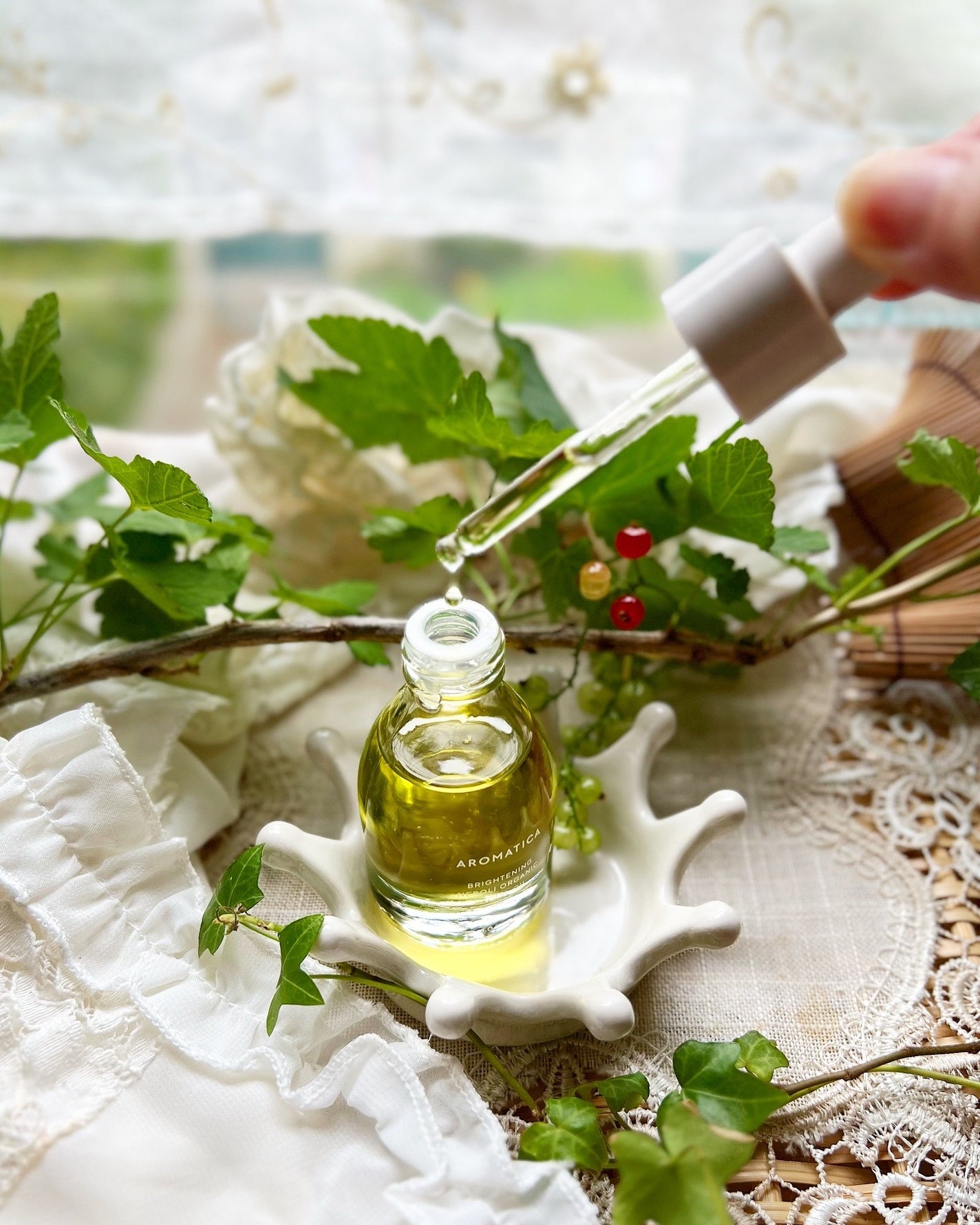 オーガニックネロリフェイシャルオイル/AROMATICA/フェイスオイルを使ったクチコミ(3枚目)