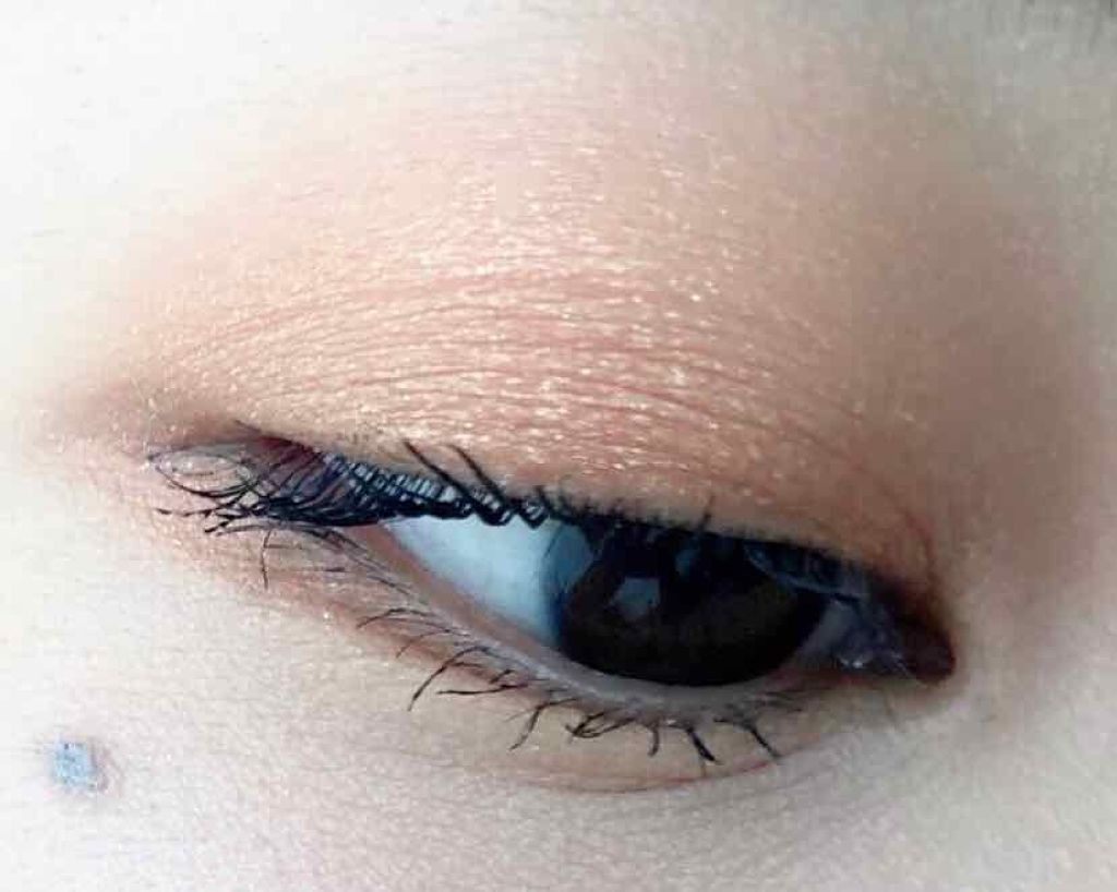 シャドーカスタマイズ/MAJOLICA MAJORCA/単色アイシャドウを使ったクチコミ（2枚目）