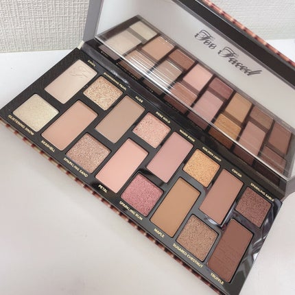 ボーン ディス ウェイ ザ ナチュラル ヌード アイシャドウ パレット/Too Faced/アイシャドウパレットを使ったクチコミ(2枚目)