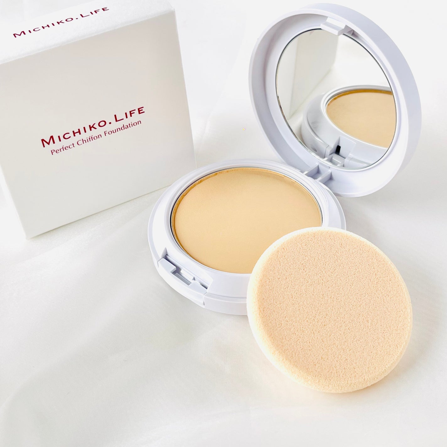 パーフェクトシフォンファンデーション/MICHIKO.LIFE/パウダーファンデーションを使ったクチコミ(1枚目)