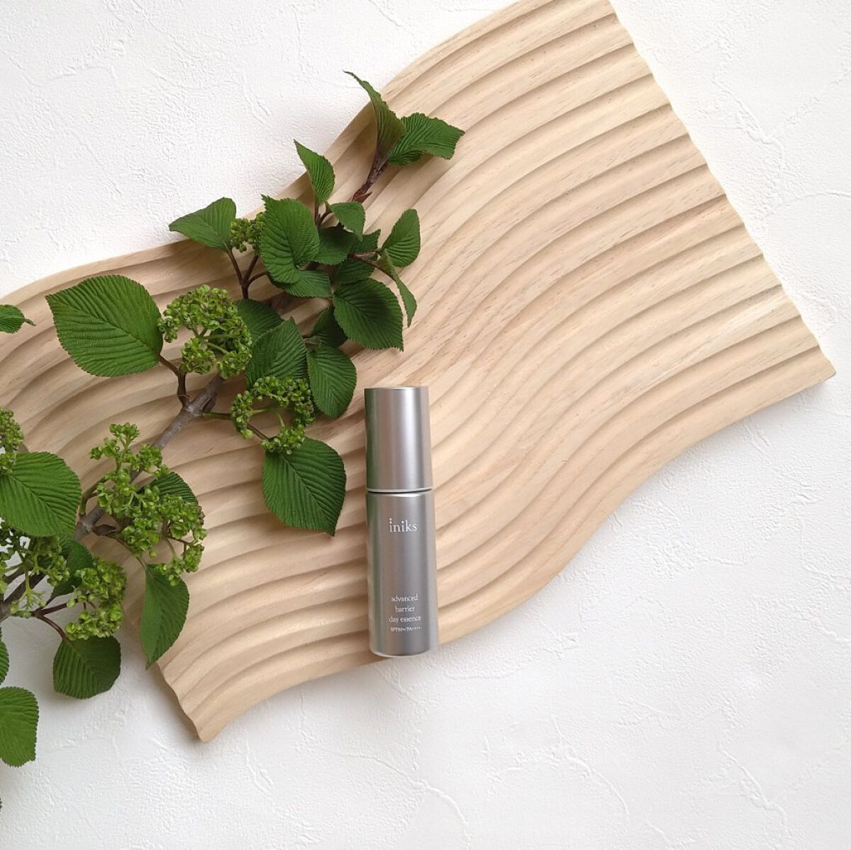 アドバンスバリア デイエッセンス/iniks/日焼け止めローションを使ったクチコミ（1枚目）