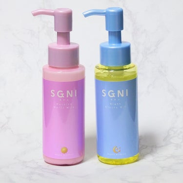 .
SGNI スグニ
.
□モイストミルク
■グロッシーオイル
.
アウトバスケア！
すばやく潤いチャージ＆ダメージ補修
.
3種のナノPPT由来成分＋2種のナノPPT成分配合
(PPT:タンパク質を加