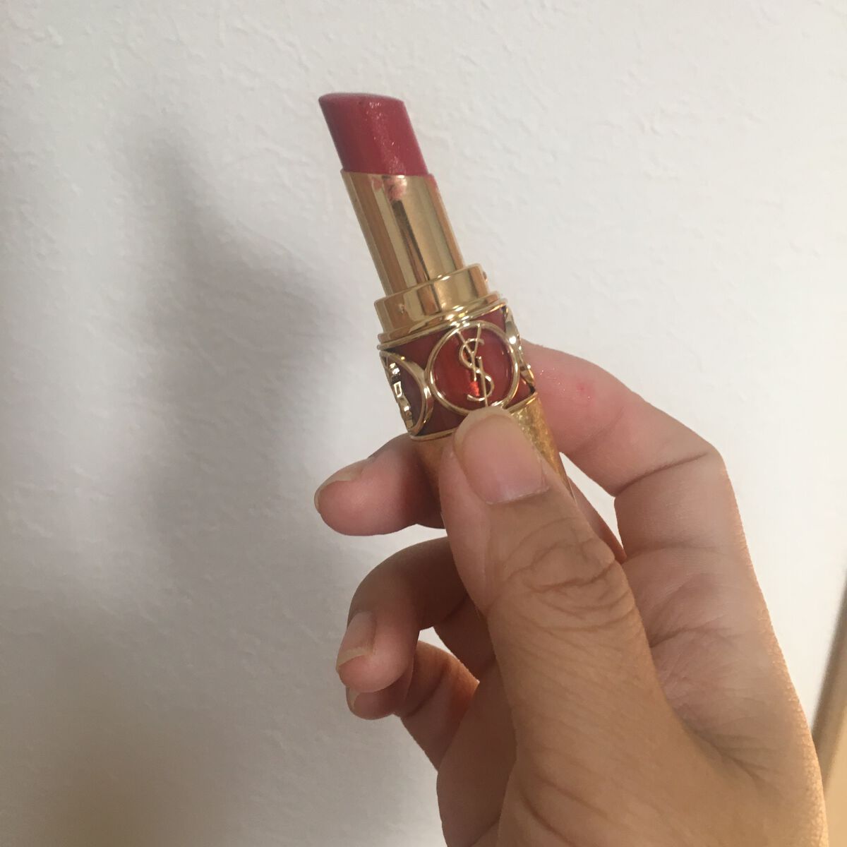 ルージュ ヴォリュプテ シャイン/YVES SAINT LAURENT BEAUTE/口紅を使ったクチコミ(1枚目)