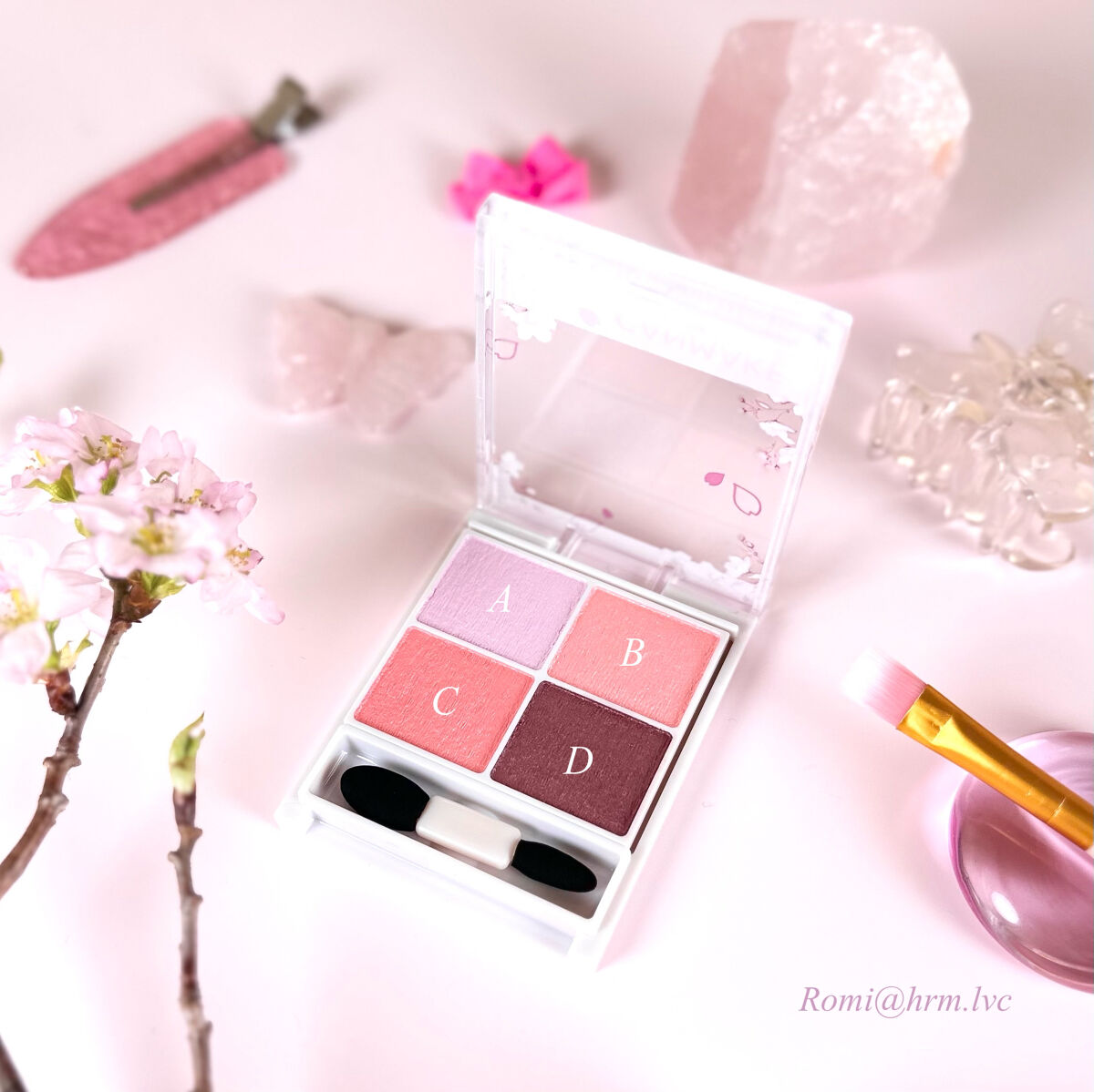 シルキースフレアイズ/キャンメイク/アイシャドウパレットを使ったクチコミ（2枚目）