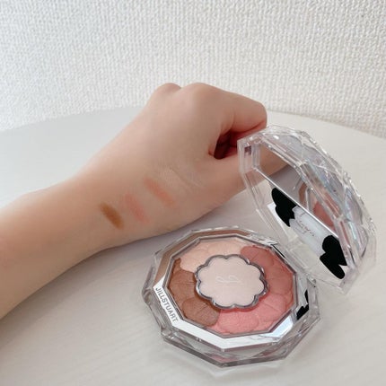 ジルスチュアート ブルームクチュール アイズ/JILL STUART/アイシャドウパレットを使ったクチコミ(4枚目)