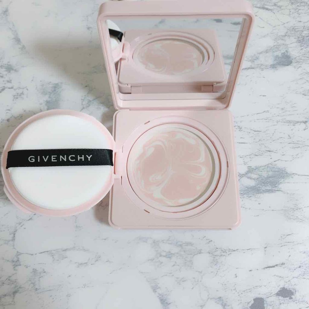 ランタンポレル ブロッサム クリーム コンパクト/GIVENCHY/化粧下地を使ったクチコミ(2枚目)