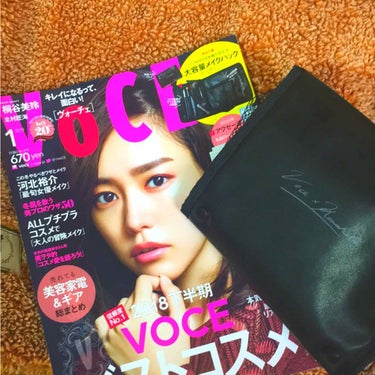 VoCE (ヴォーチェ) VOCE 2019年1月号のクチコミ「#クロミミ的雑誌

今回はこちらについて少し語ります。

ヴォーチェ1月号

今回はベスコス号.....」（1枚目）