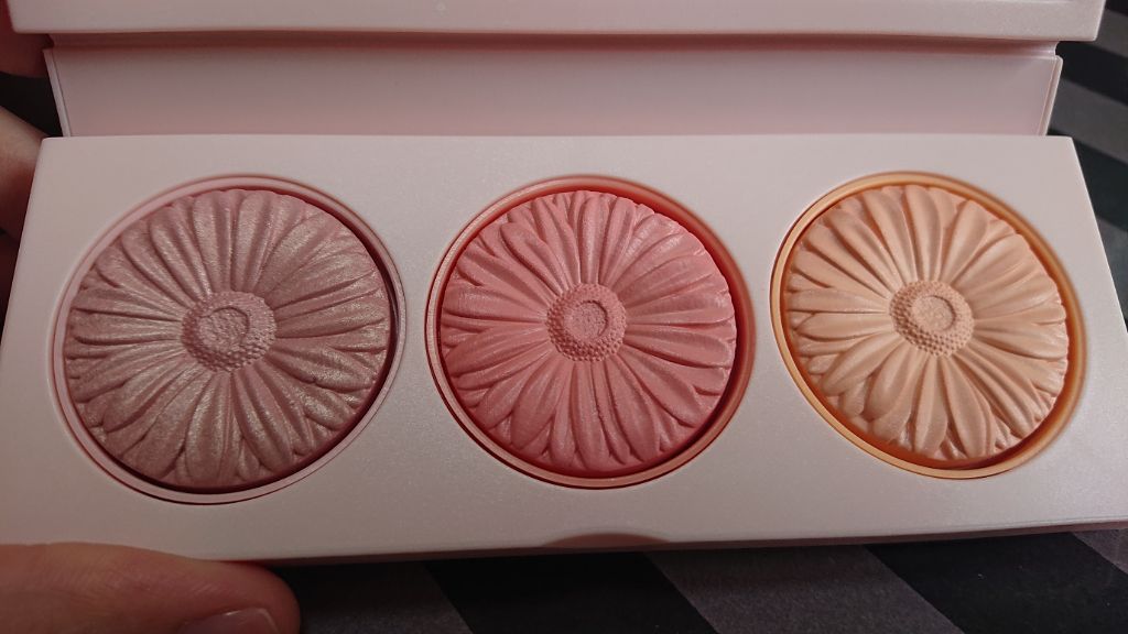 アルカミストツイストフォーアイ/THREE/リキッドアイシャドウを使ったクチコミ（2枚目）