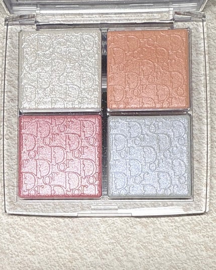 ディオール バックステージ フェイス グロウ パレット/Dior/ハイライトを使ったクチコミ(2枚目)