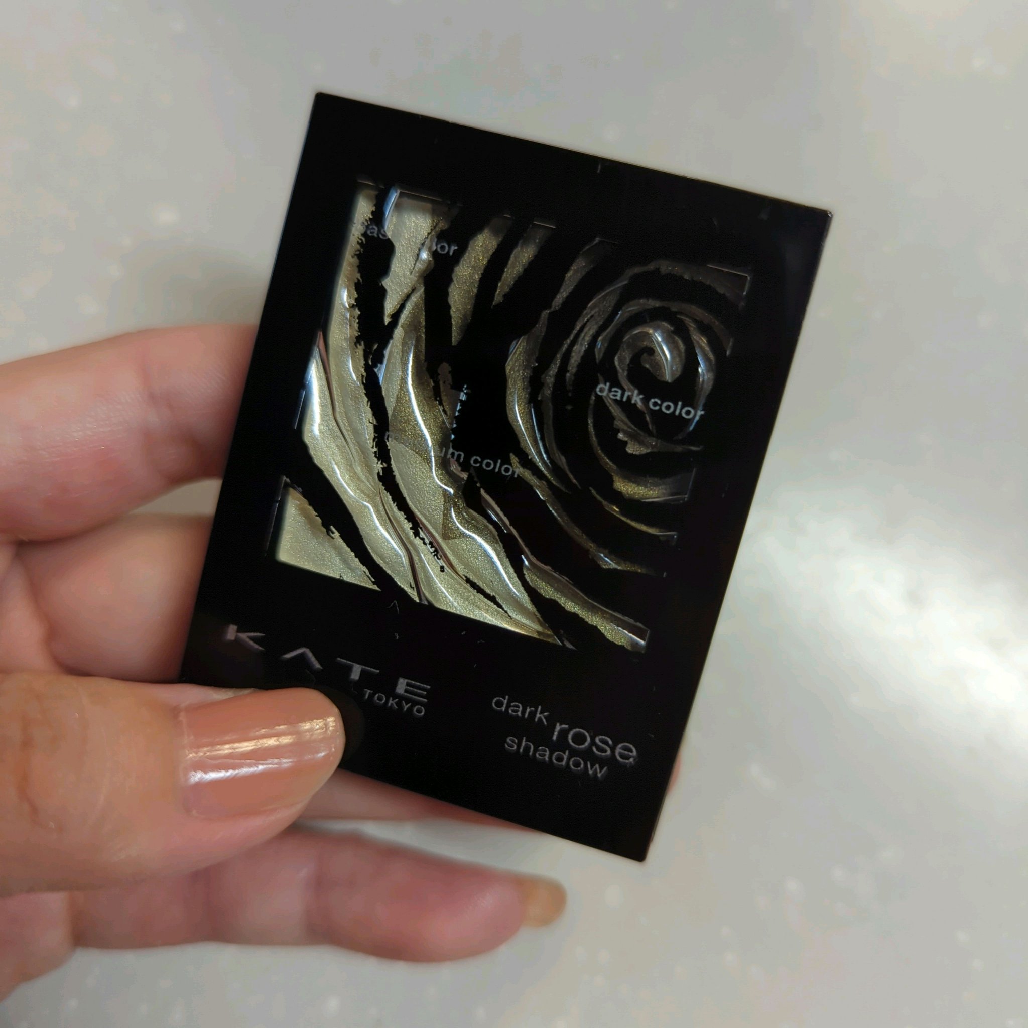 ダークローズシャドウ/KATE/アイシャドウパレットを使ったクチコミ（1枚目）