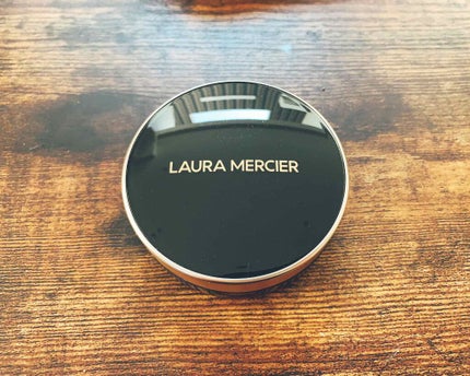 フローレス ルミエール ラディアンス パーフェクティング クッション/ローラ メルシエ/クッションファンデーションを使ったクチコミ(1枚目)