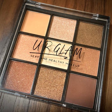 UR GLAM　BLOOMING EYE COLOR PALETTE/U R GLAM/パウダーアイシャドウを使ったクチコミ（1枚目）