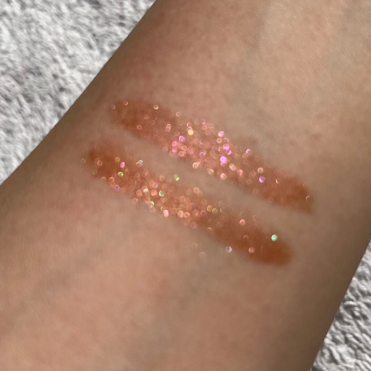 ブリンクリームパウダーシャドウ/BLING GLOW/単色アイシャドウを使ったクチコミ(4枚目)