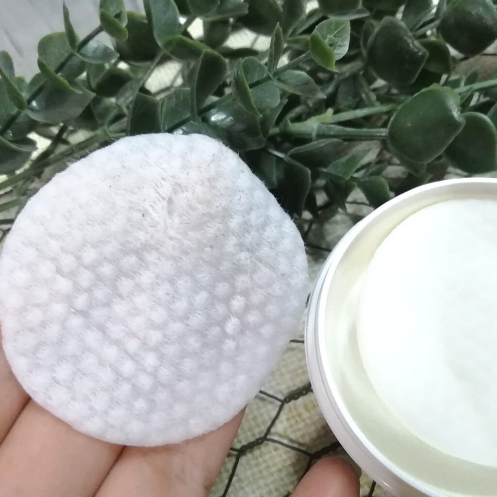 FACIAL RADIANCE PADS/First Aid Beauty/化粧水を使ったクチコミ(5枚目)