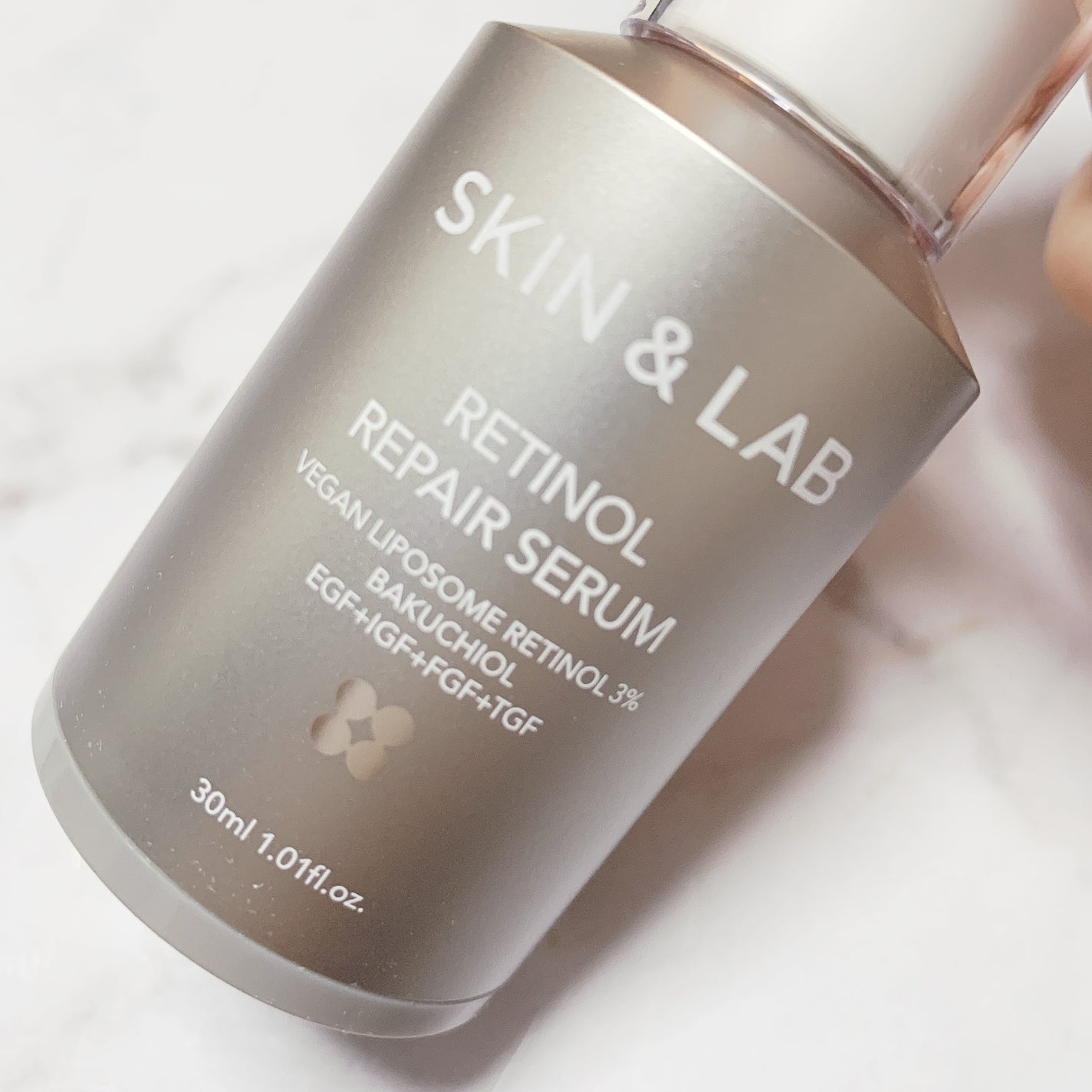 ヴィーガンリポソームレチノールセラム/SKIN&LAB/美容液を使ったクチコミ(2枚目)