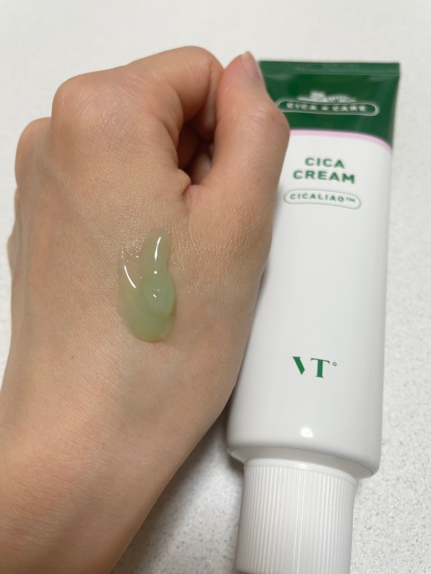 CICA クリーム/VT/フェイスクリームを使ったクチコミ(2枚目)