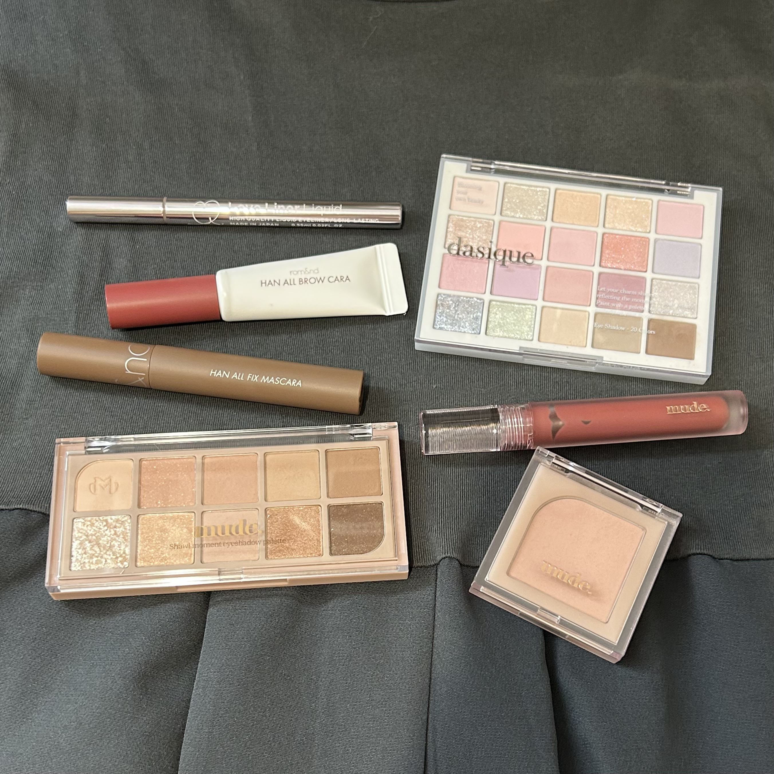 MDショールモーメント アイシャドウパレット/mude./アイシャドウパレットを使ったクチコミ（1枚目）