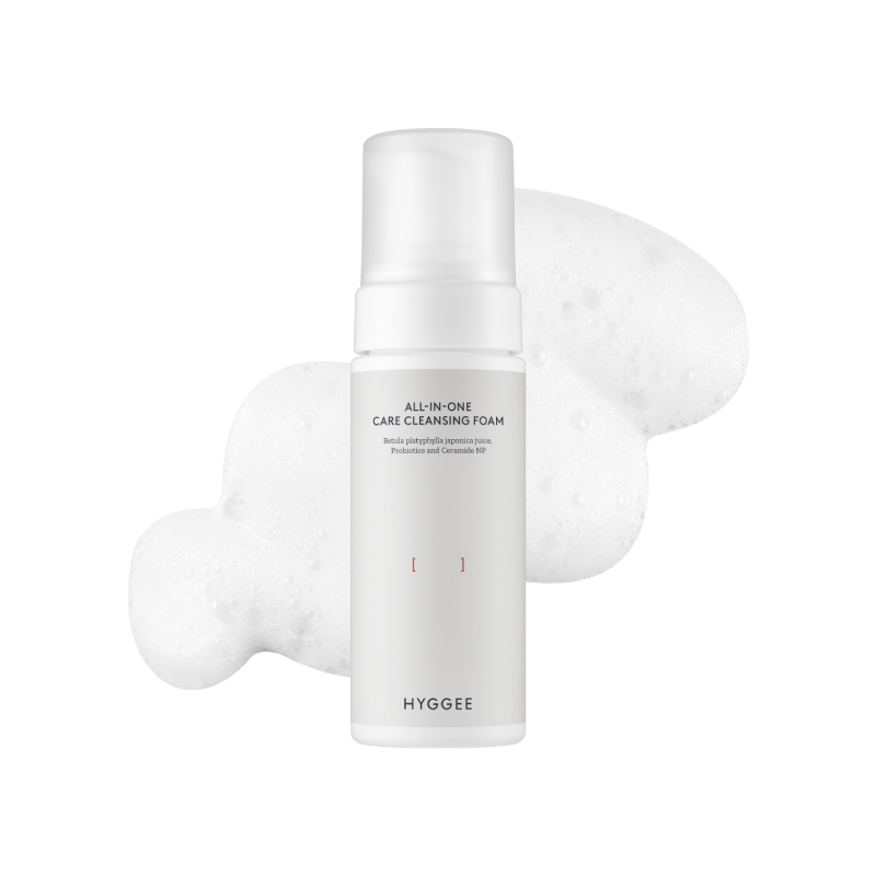 オールインワンケアクレンジングフォーム / HYGGEE
