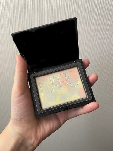 ライトリフレクティング プリズマティックパウダー/NARS/プレストパウダーを使ったクチコミ（1枚目）