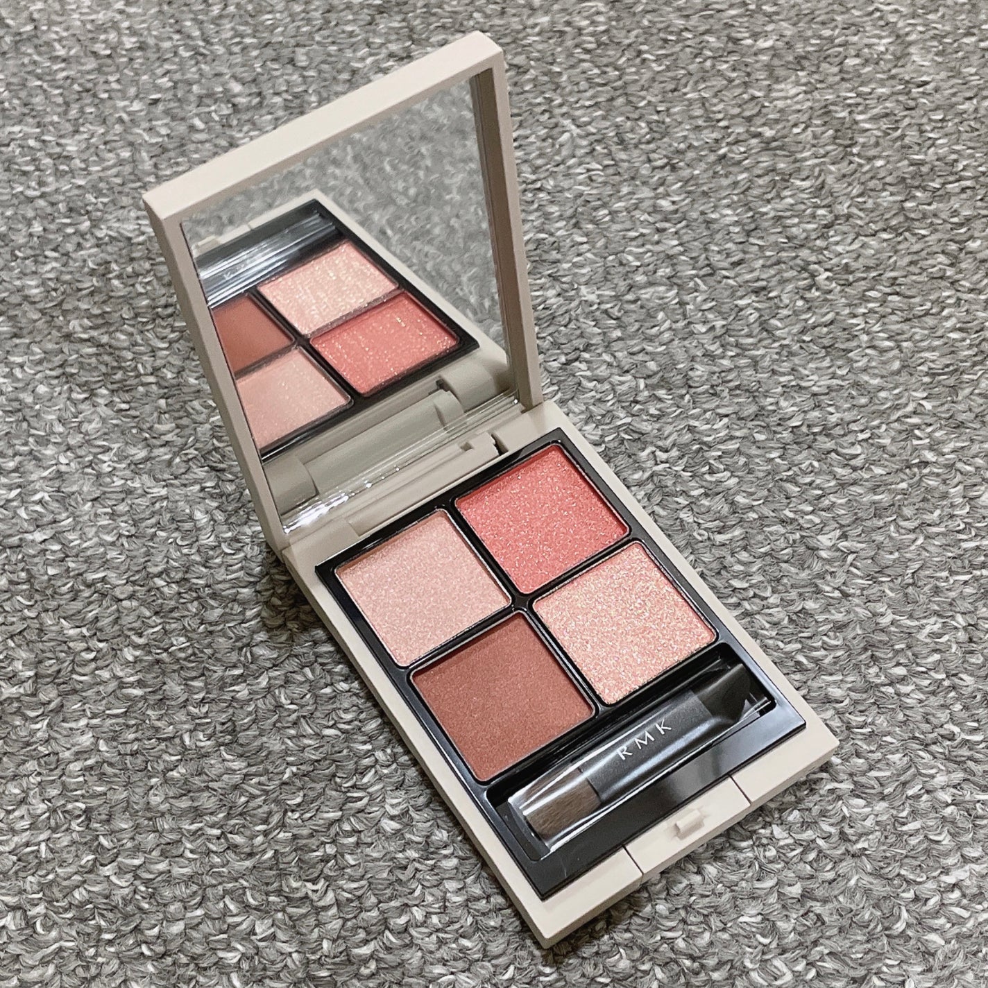 RMK シンクロマティック アイシャドウパレット/RMK/アイシャドウパレットを使ったクチコミ(1枚目)