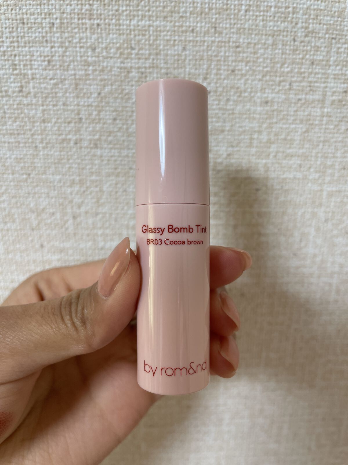 アンドバイロムアンド グラッシーボムティント/&nd by rom&nd/リップティントを使ったクチコミ(1枚目)