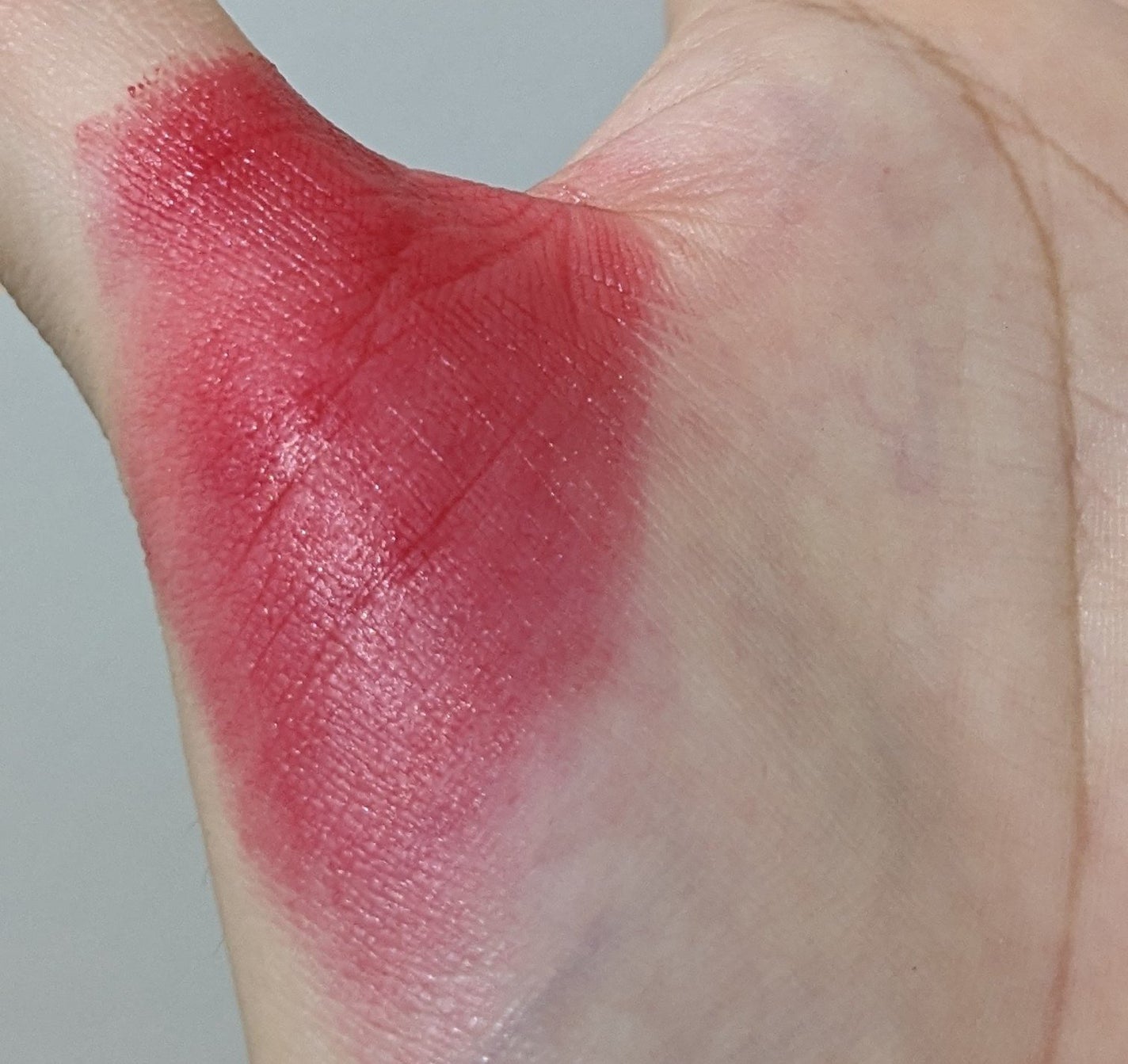 オーバーブラーフィクシングティント/LUNA/リップティントを使ったクチコミ(4枚目)