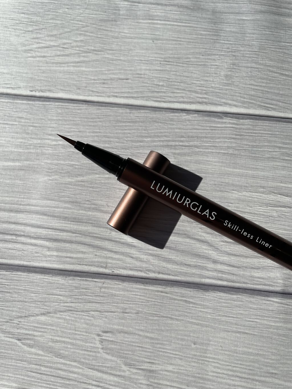 スキルレスライナー/LUMIURGLAS/リキッドアイライナーを使ったクチコミ（2枚目）