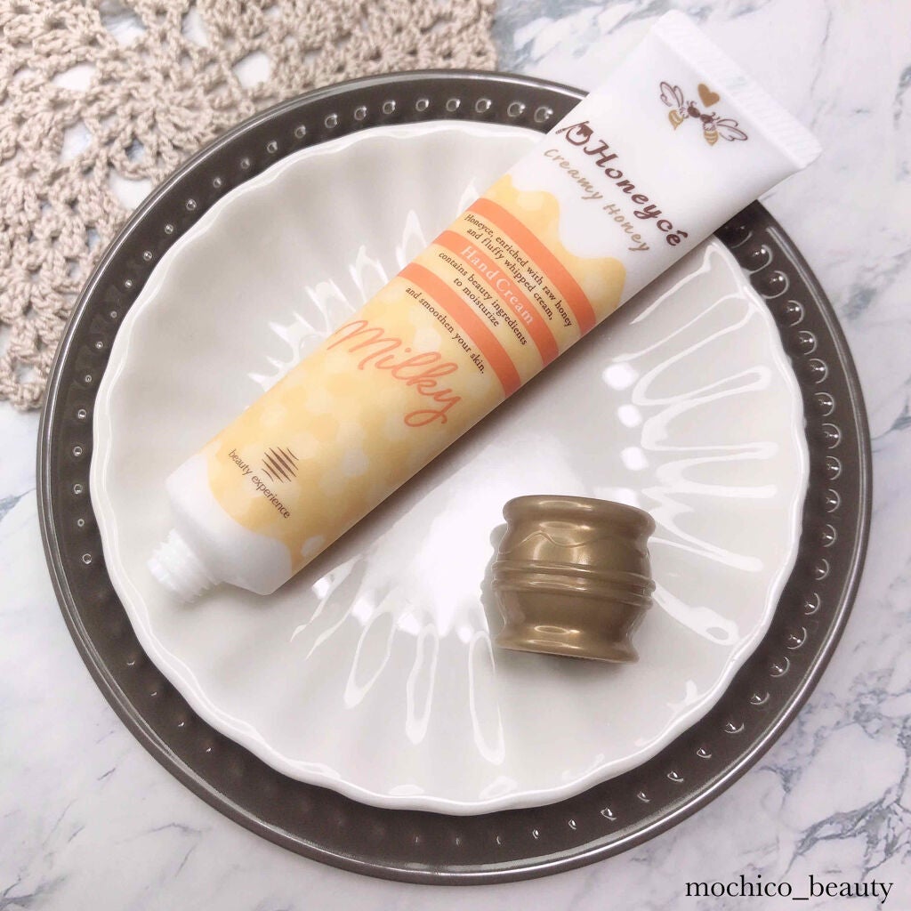 なめらかミルキー ハンドクリーム/ハニーチェ/ハンドクリームを使ったクチコミ(2枚目)