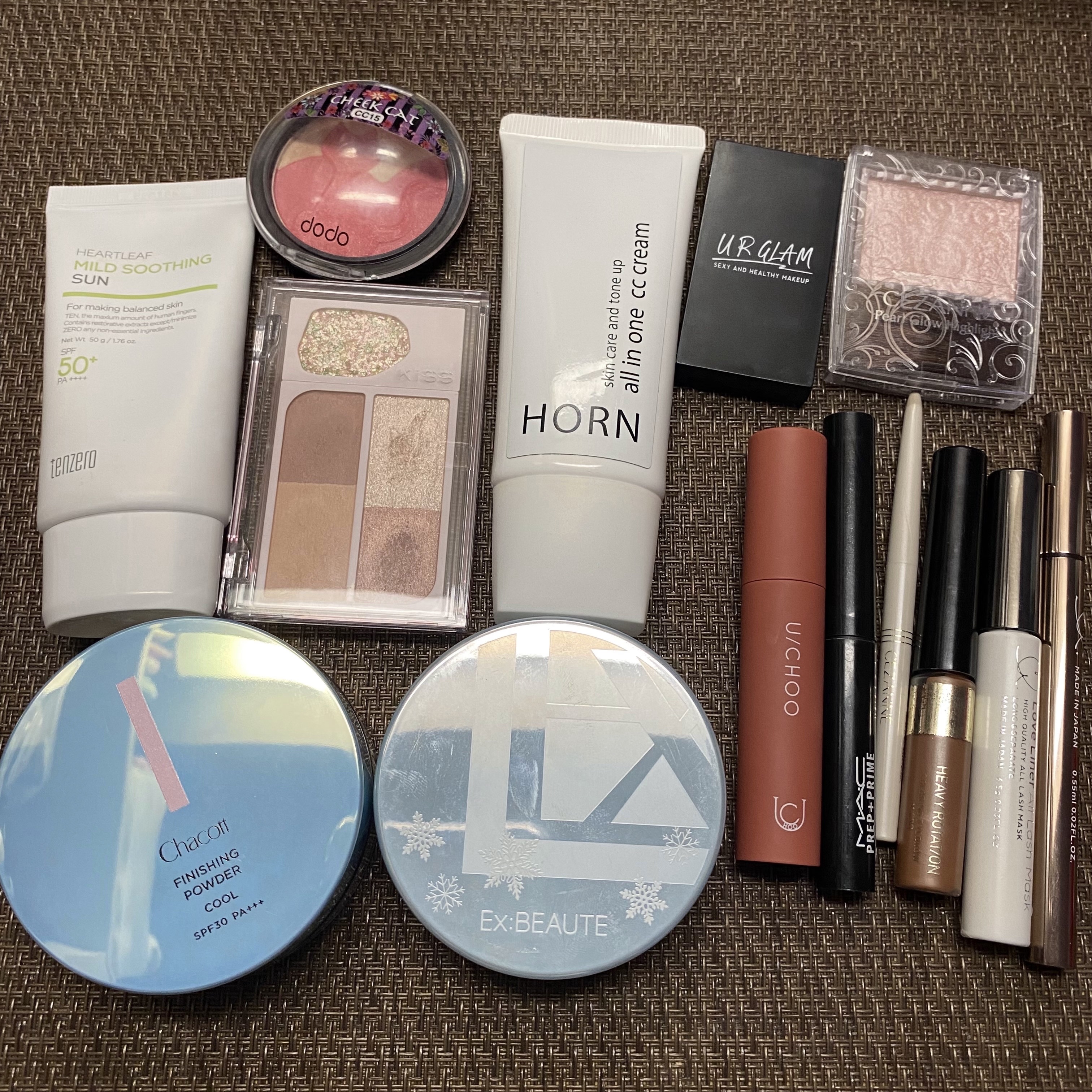  ワンダー リップティント キャラメルココ(CARAMEL COCO)/U/CHOO/リップティントを使ったクチコミ（3枚目）