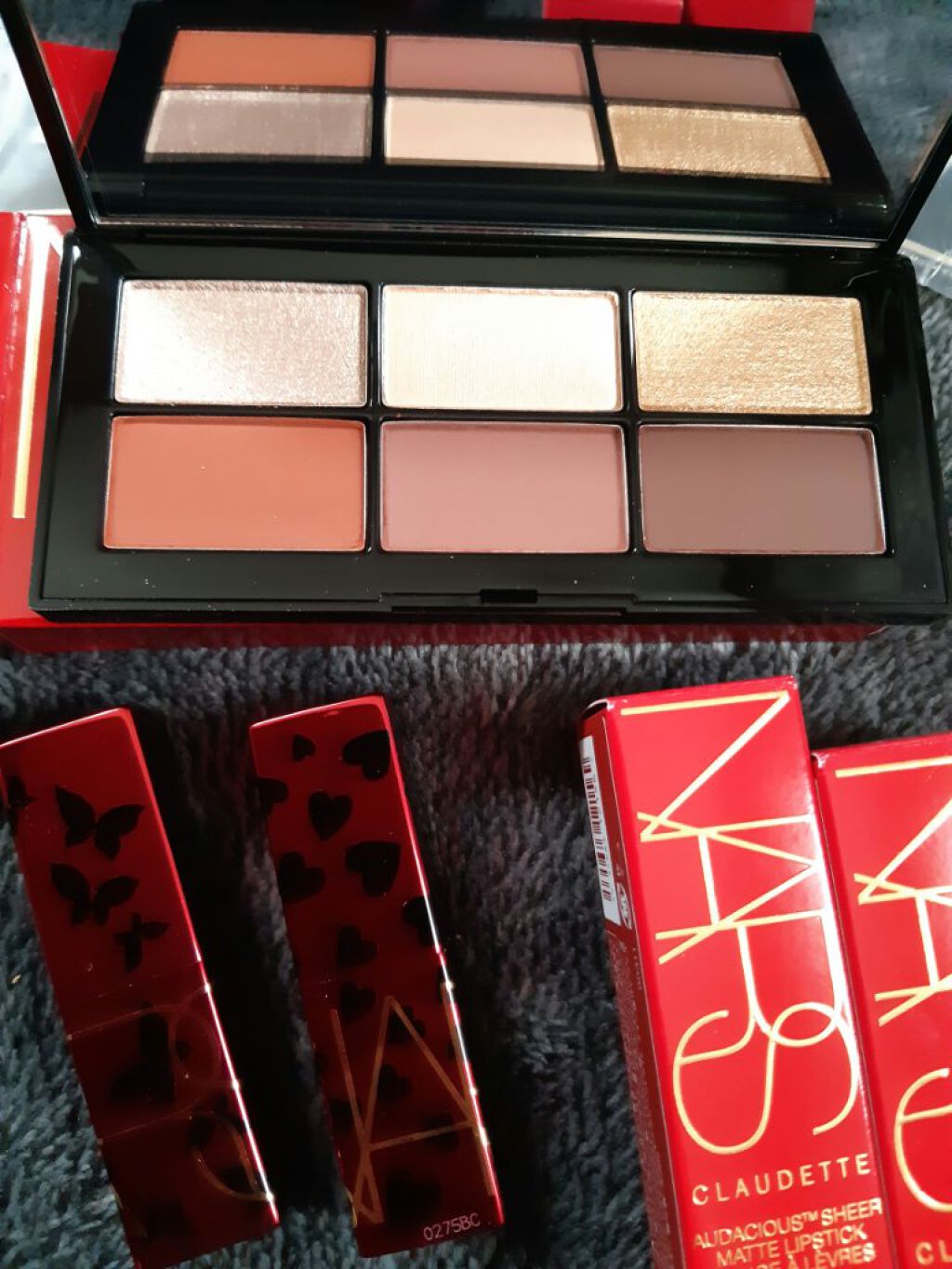 オーディシャスリップスティック 限定/NARS/口紅を使ったクチコミ(2枚目)