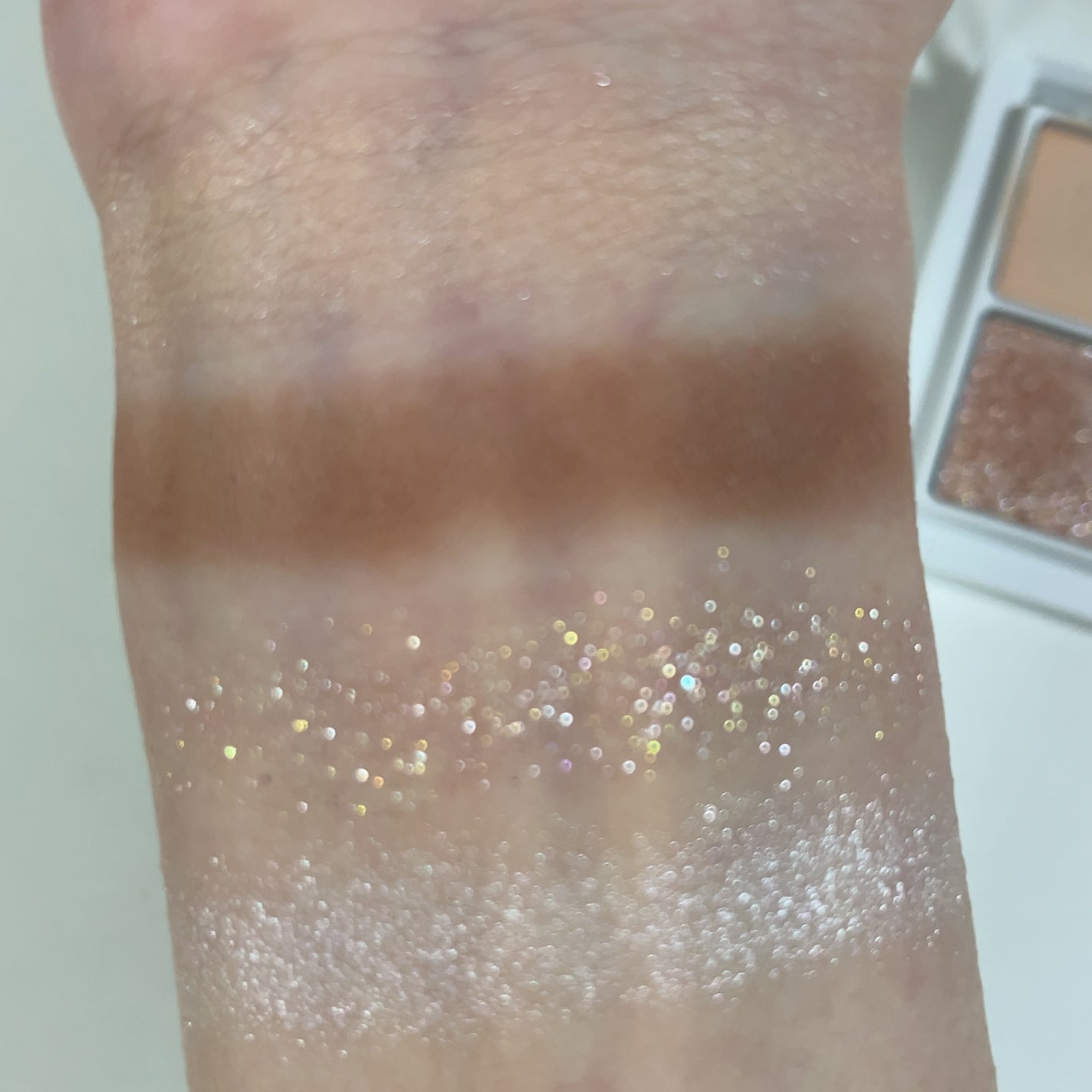 THE アイパレR/b idol/アイシャドウパレットを使ったクチコミ(5枚目)