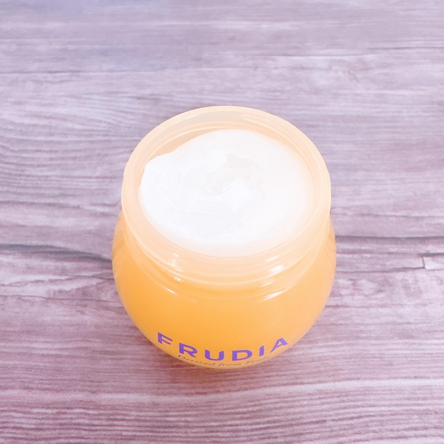 ブルーベリーハニーリップバーム/FRUDIA/リップバームを使ったクチコミ（2枚目）