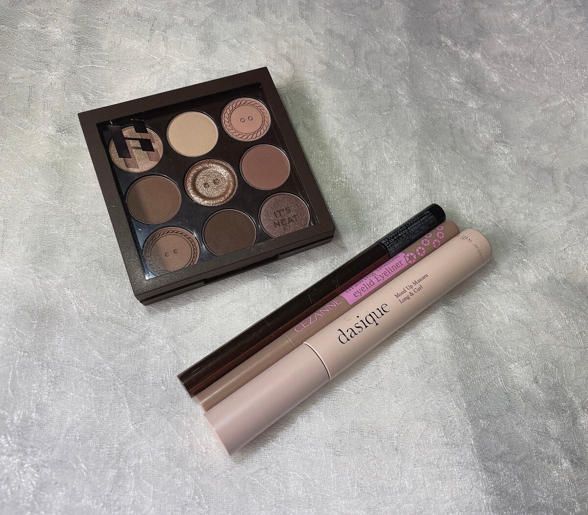 ハイパーシャープ ライナー R/MAYBELLINE NEW YORK/リキッドアイライナーを使ったクチコミ(3枚目)