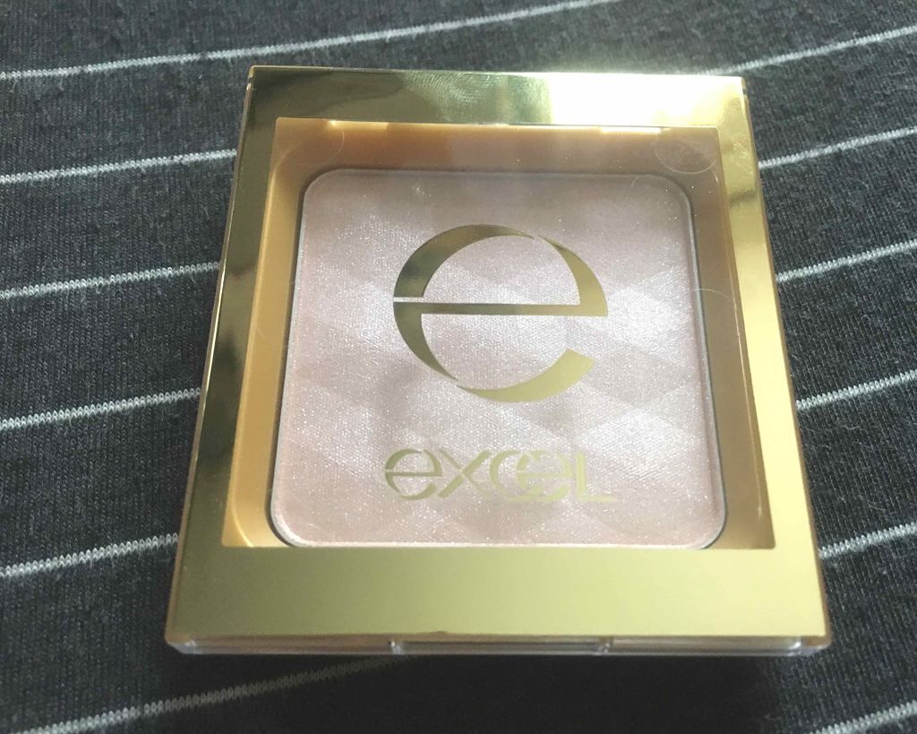 シャイニーパウダー N/excel/プレストパウダーを使ったクチコミ(1枚目)