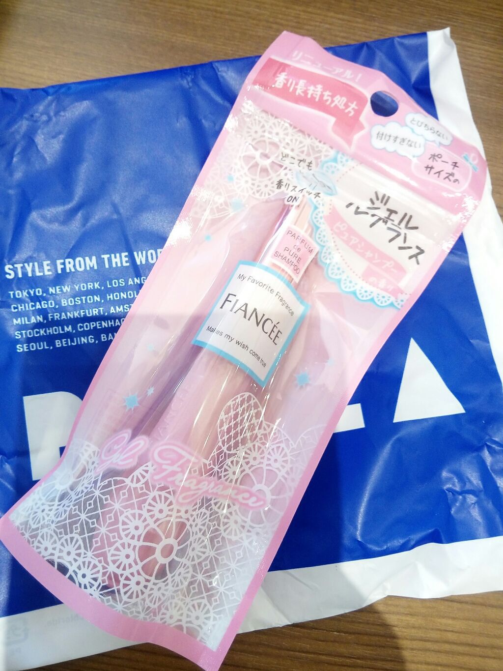 ジェルフレグランス ピュアシャンプーの香り N/フィアンセ/香水(レディース)を使ったクチコミ（2枚目）