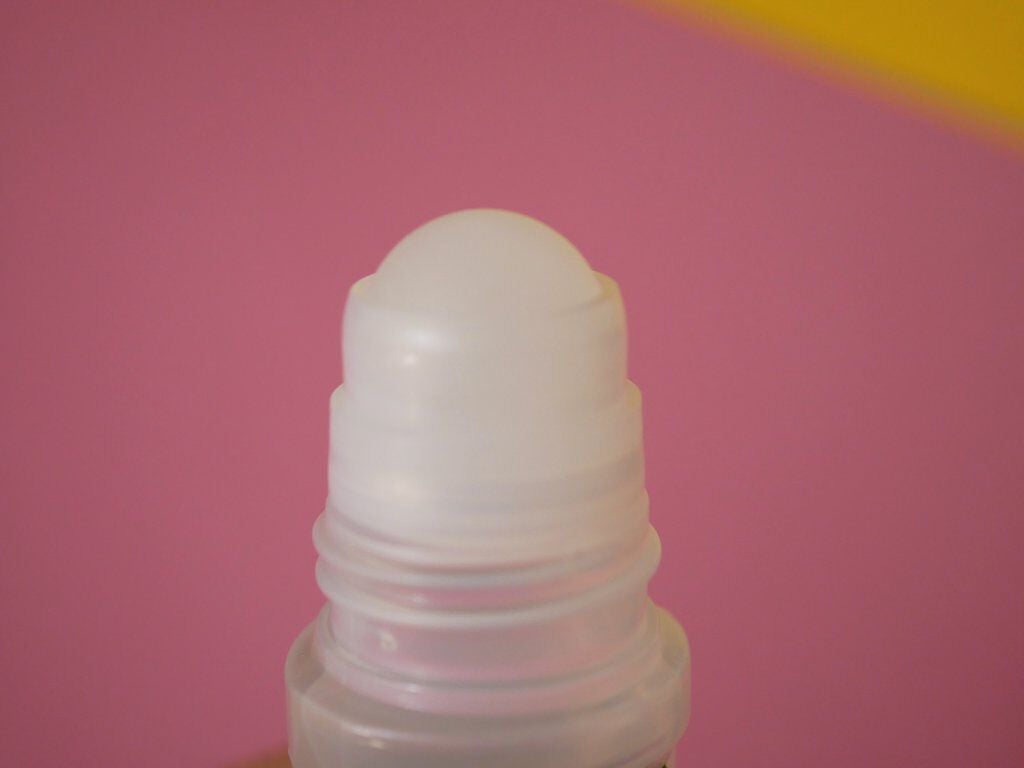 ロールオン ローズ&ヴァーベナの香り/8x4/デオドラント・制汗剤を使ったクチコミ(2枚目)