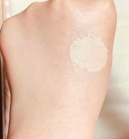 はちみつツヤ肌クッションファンデ/VELY VELY/クッションファンデーションを使ったクチコミ(3枚目)