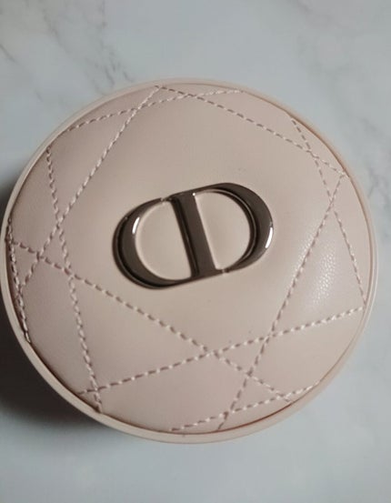 ディオールスキン フォーエヴァー クッション パウダー/Dior/ルースパウダーを使ったクチコミ(1枚目)